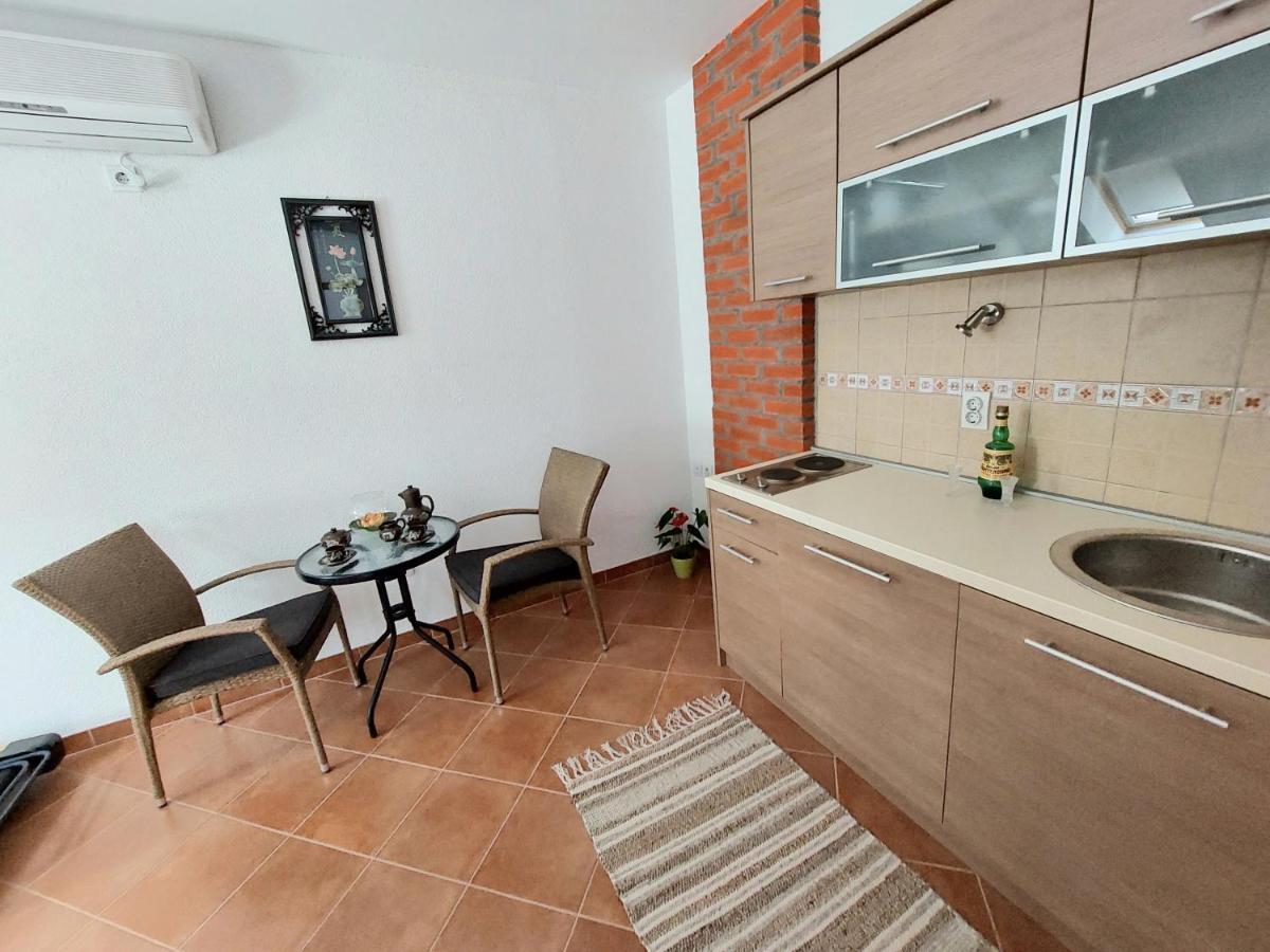 Апартаменти Apartman - Dobrota Sun Котор Екстер'єр фото